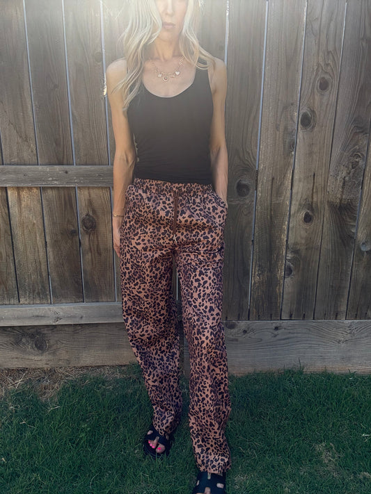Gia pants